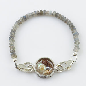 Mini Shell Cluster Bezel & Labradorite Bracelet