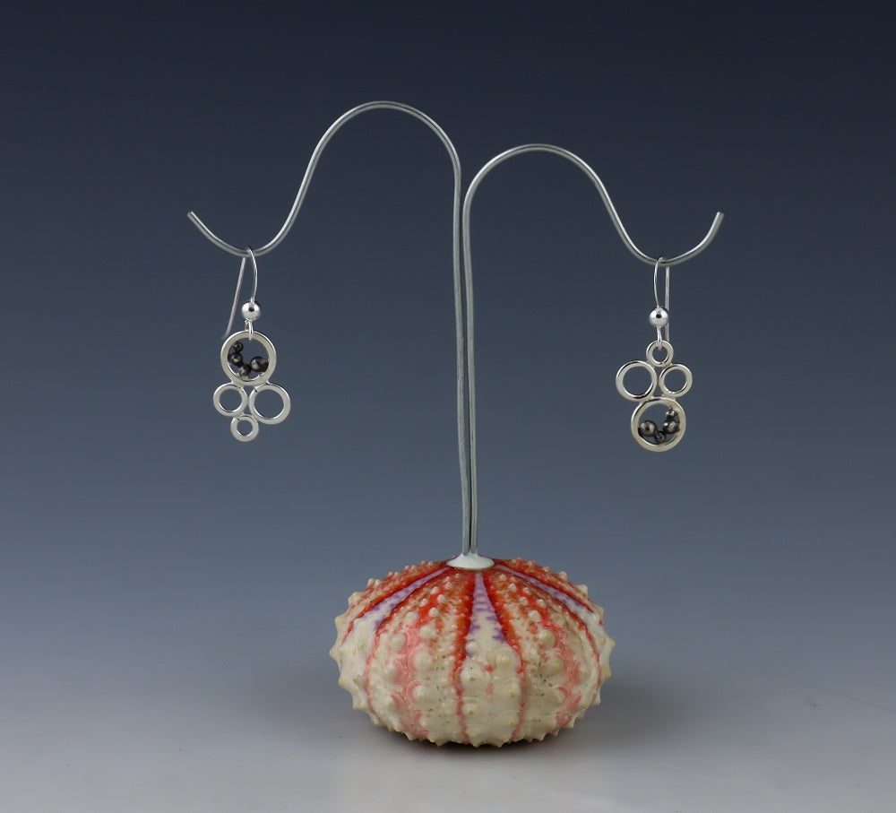 
            
                Load image into Gallery viewer, Bubble &amp;amp; Pebble Drop Earrings: Petite
            
        